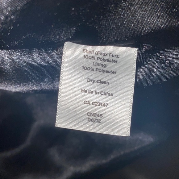 Talbots Black Faux Fur Vest with Stand Up Collar S/M - Picture 9 of 12